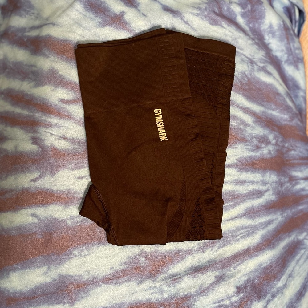 Gymshark energy seamless cropped leggings size M in black